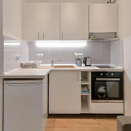 Bright 1bd - Steps From Vitosha Blvd By Flat Mаnager * Sofia
